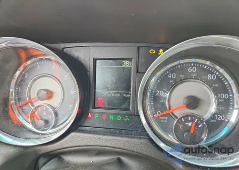 2015 Chrysler Town & Country Touring z USA, uszkodzony, nr VIN 2C4RC1BG9FR725903